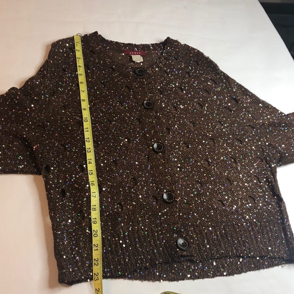 Ceres woman’s sequenced button up overlay - Picture 7 of 8